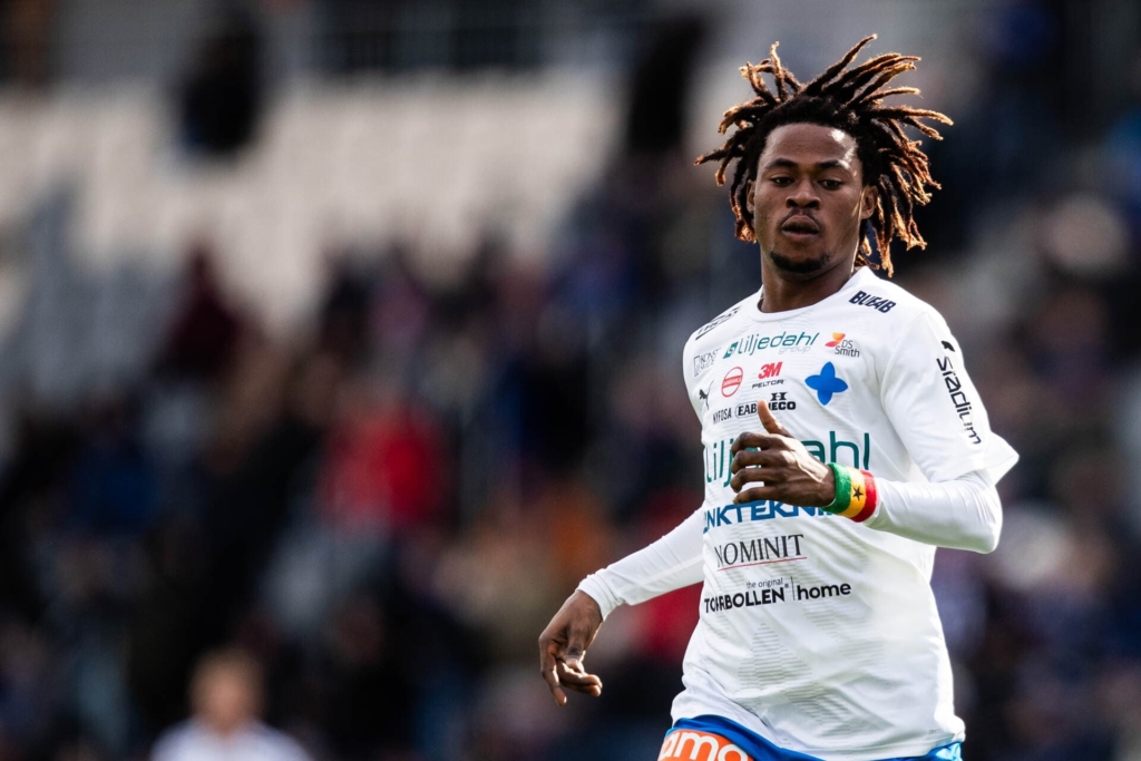 Super-Sub Frank Adjei strikes to earn Varnamo point – MyJoyOnline