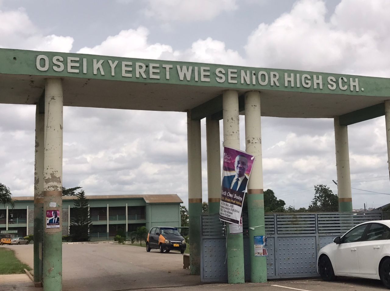 We managed to retrieve gun from student due to support from Education Ministry to search luggage – OKESS headmaster 2 WhatsApp Image 2025 05 19 at 16.19.42