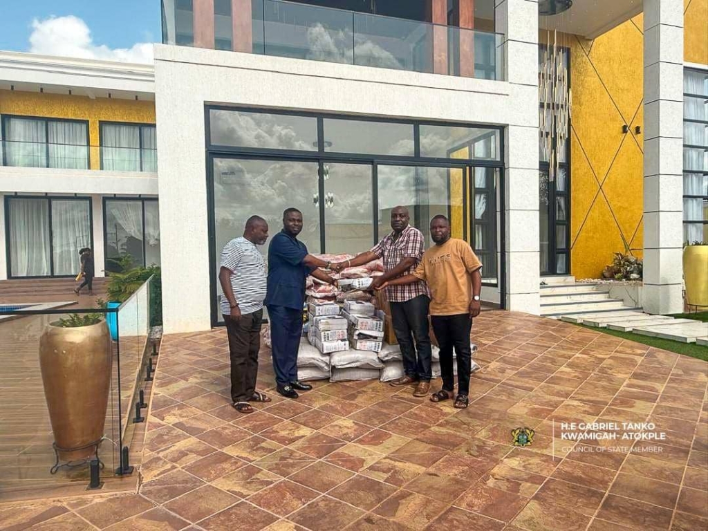 Volta Council of State member donates relief items to tidal wave victims in southern Volta – MyJoyOnline
