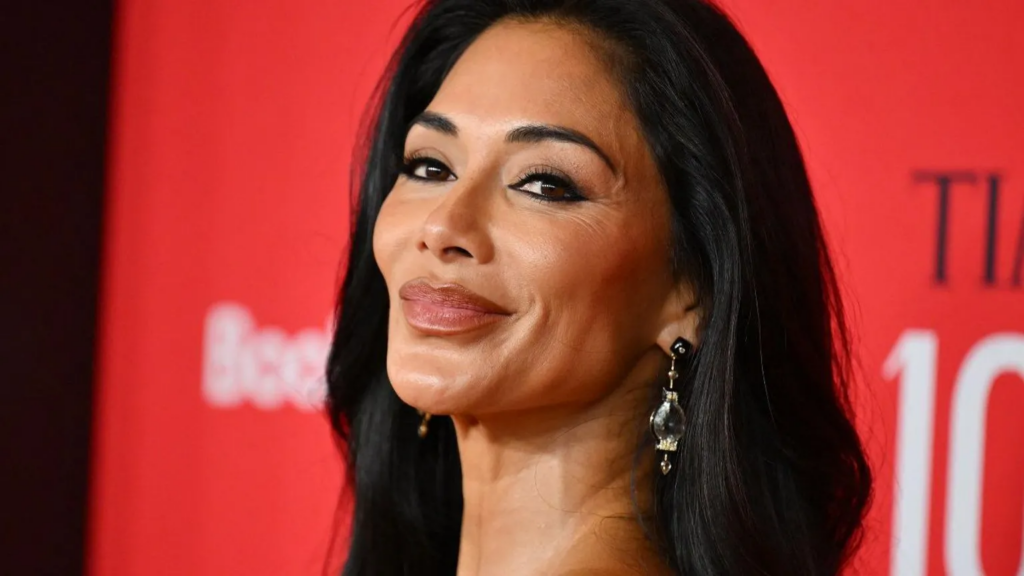 Clooney gets Tony nomination for Broadway debut 2 image 42