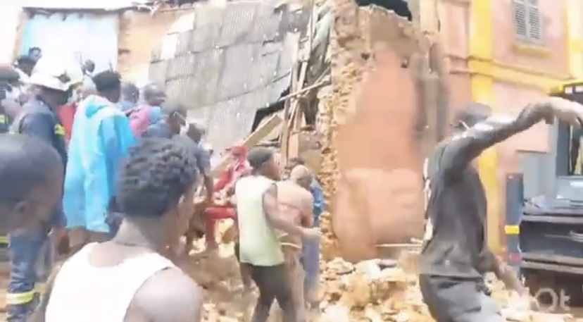 2 dead, three injured in building collapse at Kotokuraba’s London Bridge area 2 IMG 3887