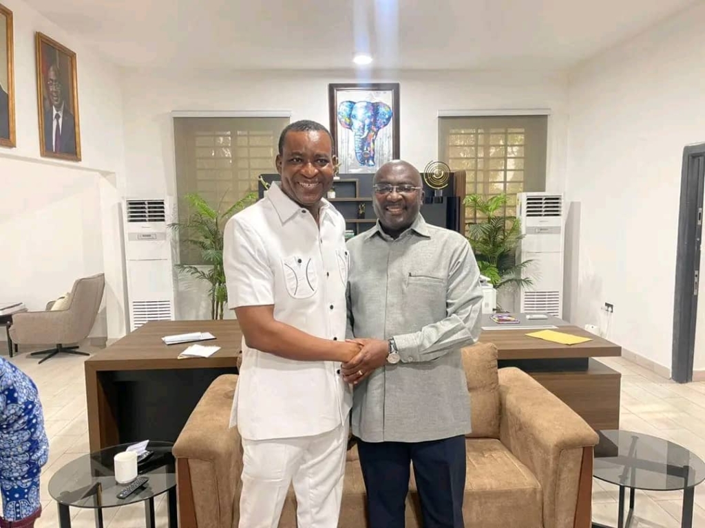 Wontumi visits Bawumia after release from EOCO custody – MyJoyOnline