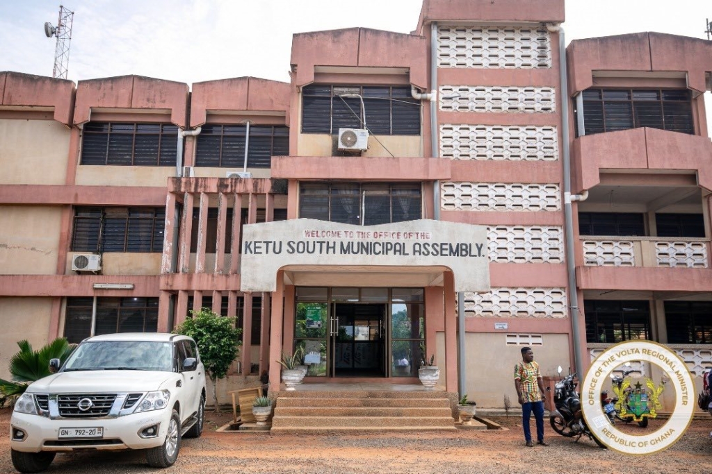 Volta regional minister tours Ketu South to strengthen development partnerships – MyJoyOnline