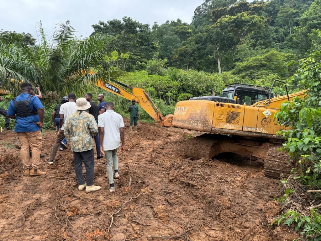 Mineral Dev’t Fund moves to save Atatam D/A Basic sandwiched by illegal mining activities, 4 Chinese arrested – MyJoyOnline Mineral Dev’t Fund moves to save Atatam D/A Basic sandwiched by illegal mining activities, 4 Chinese arrested – MyJoyOnline