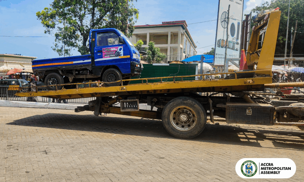 AMA clamps vehicles for violating revised street loading hours – MyJoyOnline