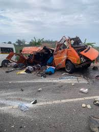 One dead, 4 injured in multi-vehicle crash on Cape Coast–Takoradi–Accra highway – MyJoyOnline