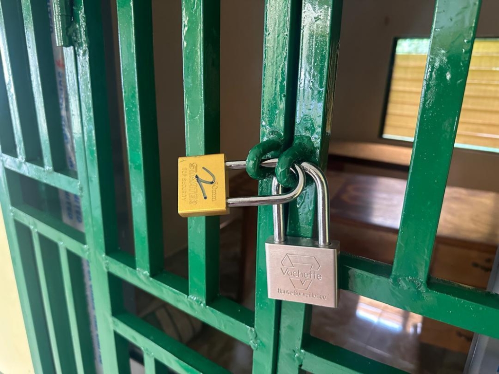 Armed men lock up Forestry Commission office at Bekwai over mining clampdown – MyJoyOnline