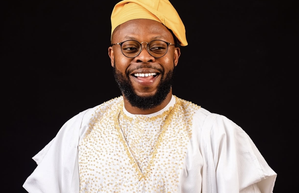 Man gave me GH₵100,000 for taking photos with his children – Kalybos  – MyJoyOnline