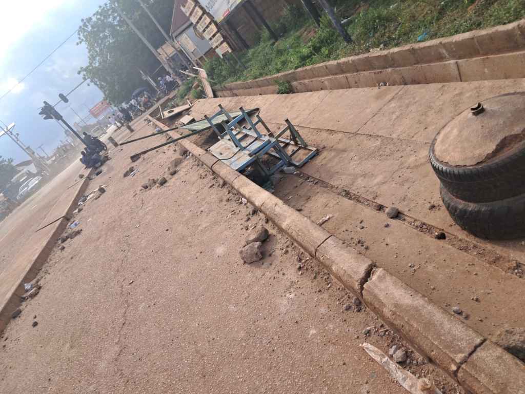 5 injured as Dabokpa, Vittin Tech students clash; police recover weapons – MyJoyOnline