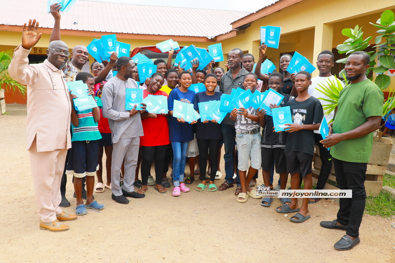 Akrong Publications donates 1,000 exercise books to St. Faustina R.C. Basic School – MyJoyOnline