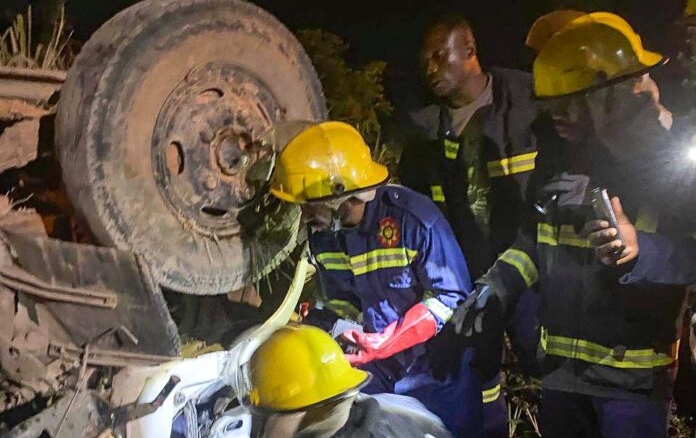 Firefighters rescue driver after midnight crash at Adukrom – MyJoyOnline