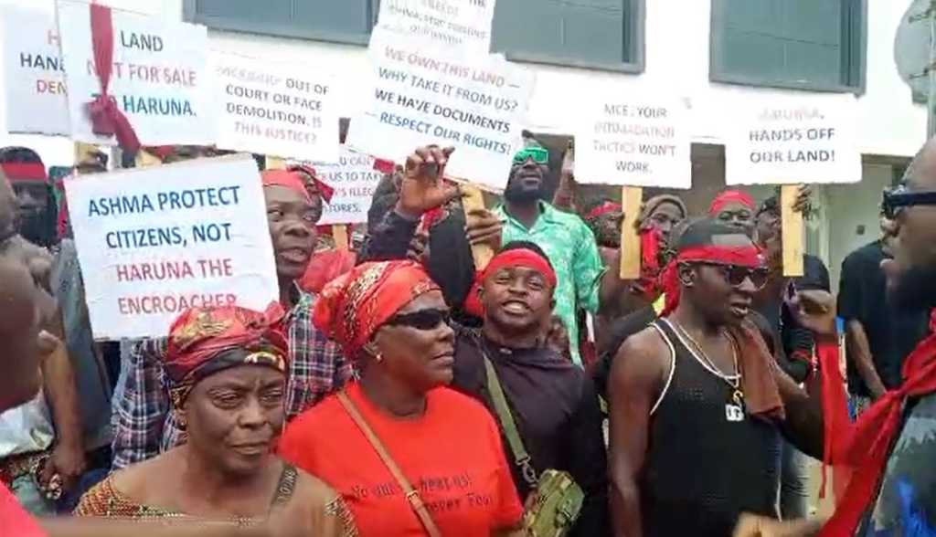 Ashaiman traders protest eviction by assembly – MyJoyOnline