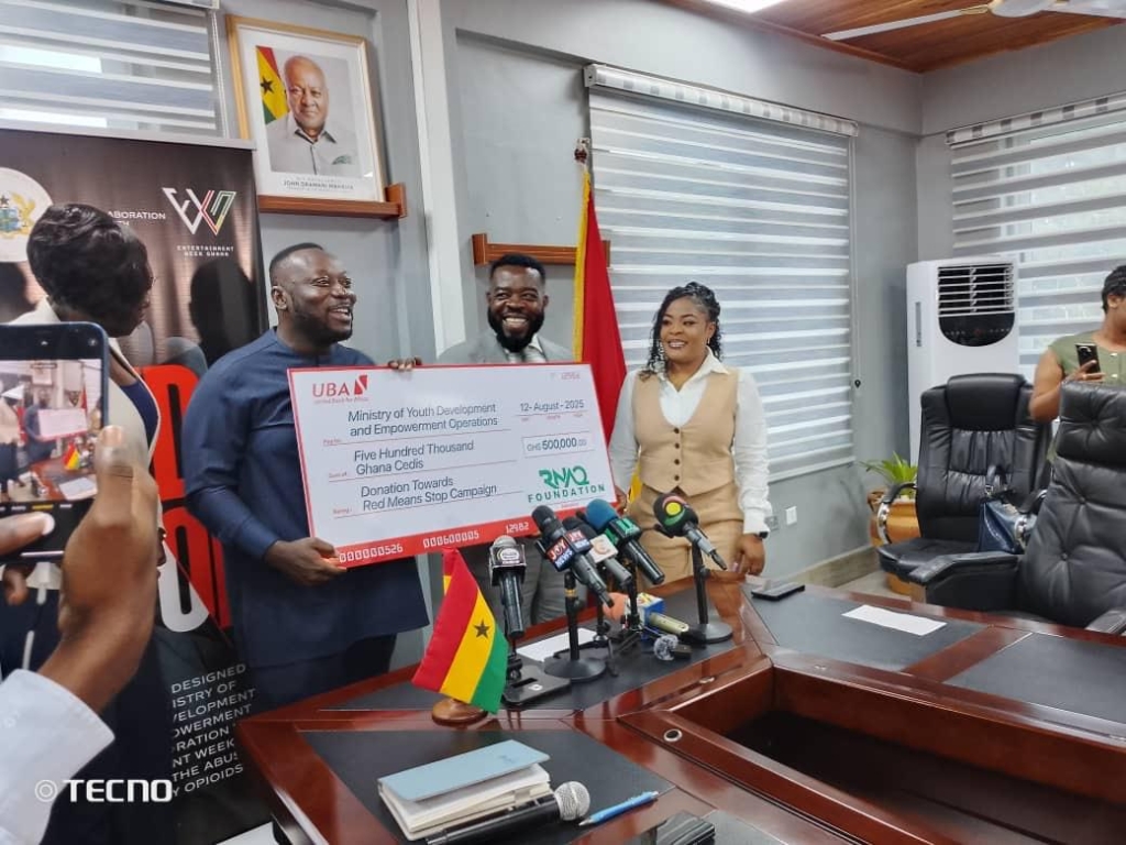 RNAQ Foundation donates GH₵500k to support Anti-Drug Campaign, ‘Red Means Stop’ – MyJoyOnline