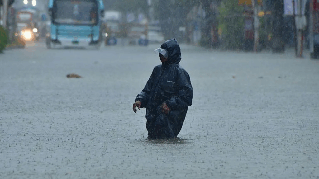 Heavy rain paralyses India’s financial capital Mumbai – MyJoyOnline