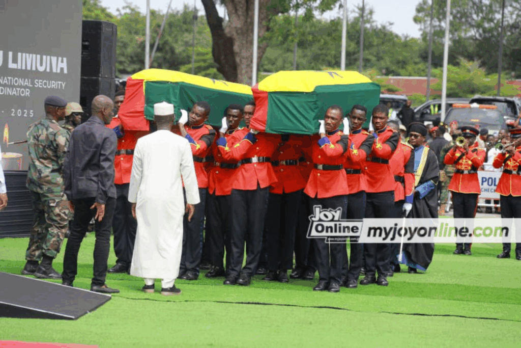 Photos from burial rites for Muslim victims of the helicopter crash – MyJoyOnline