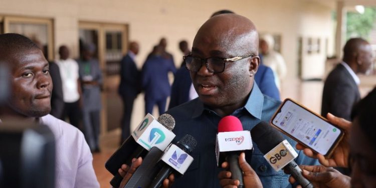 Government to introduce ‘Nkoko Nkitinkiti’ programme next month – Agric Minister – MyJoyOnline