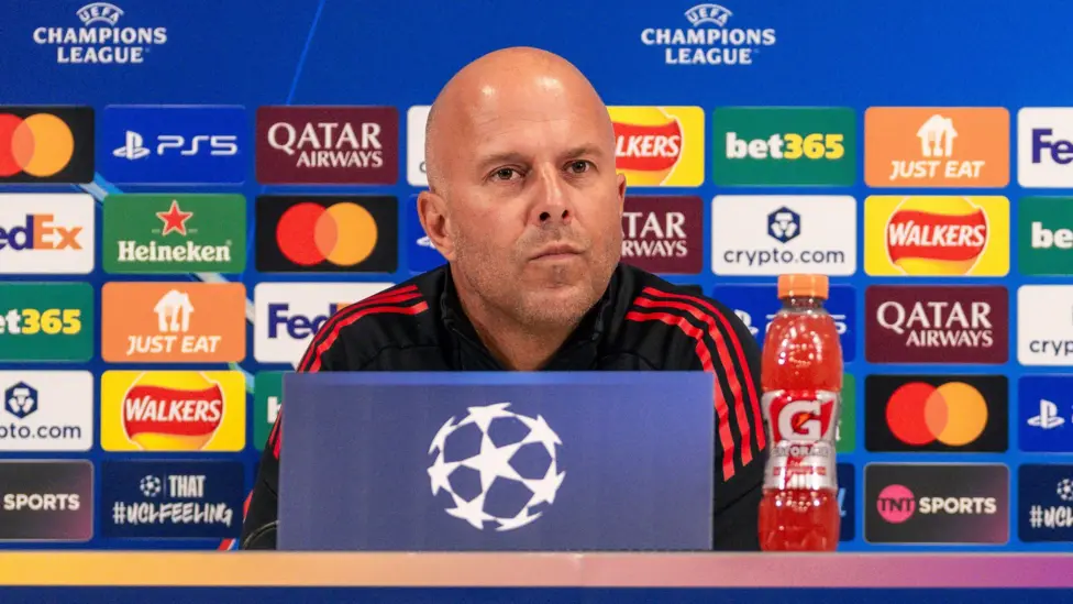 Pundits focused on £450m spend ‘favour other clubs’ – Slot – MyJoyOnline