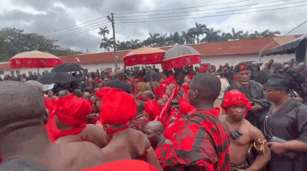 Sights & Sounds: Day 3 of Asantehemaa’s burial rites draws dignitaries and traditional leaders to Manhyia Palace – MyJoyOnline