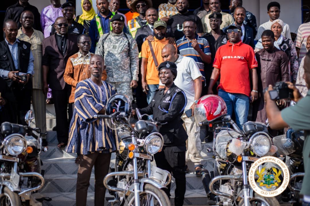 Old Tafo MCE donates motorbikes to Police amid rising youth drug abuse – MyJoyOnline