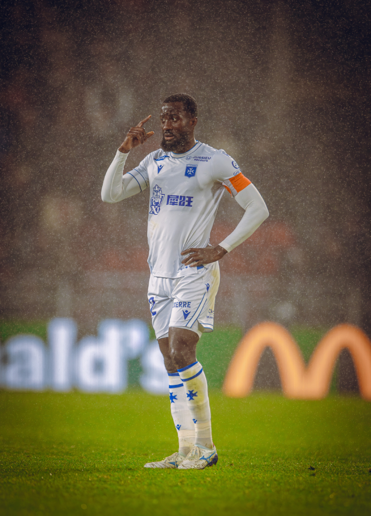 Photos: Mensah and Owusu in action for Auxerre