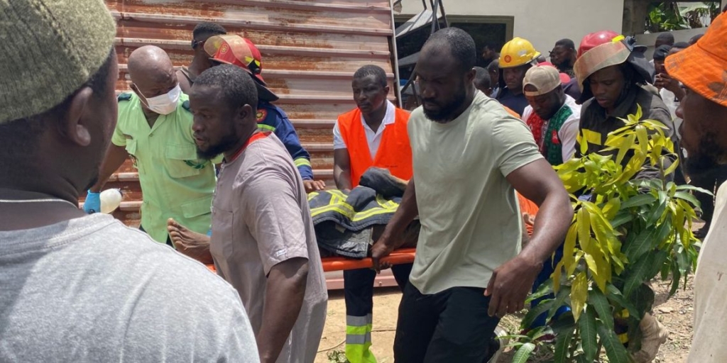 Mason rescued with severe leg injury after building collapse at Kasoa New Market
