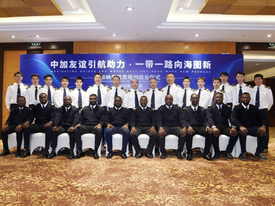 Ghanaian marine pilots complete 10-day simulation course in China to handle ultra-large bulk carriers