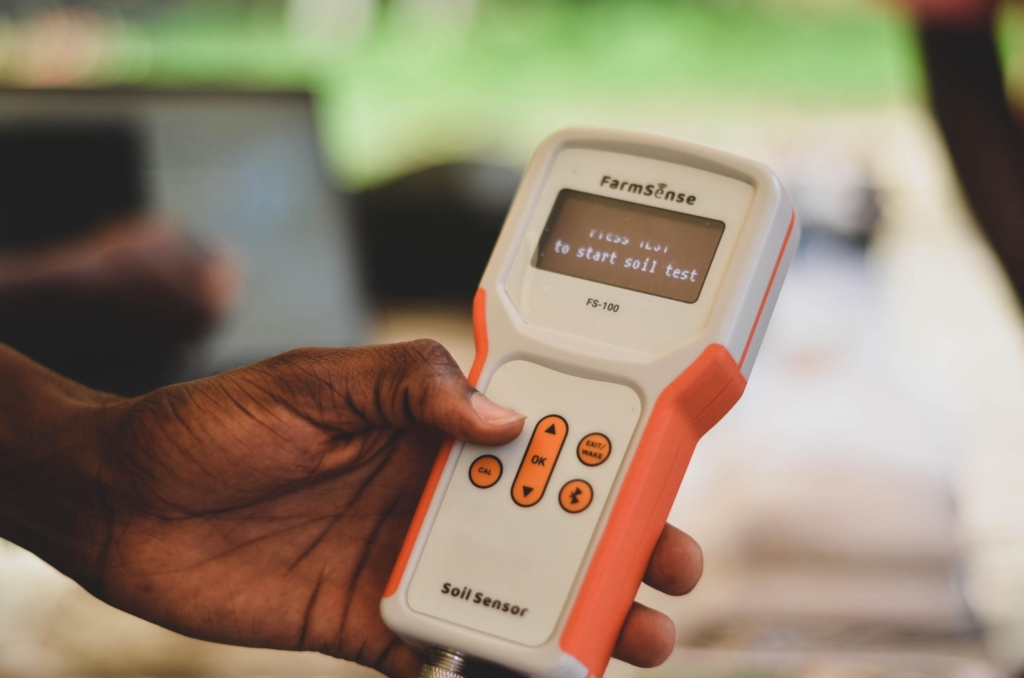 FarmSense: New AI-powered device launched to generate soil data for improved plant cultivation  – MyJoyOnline