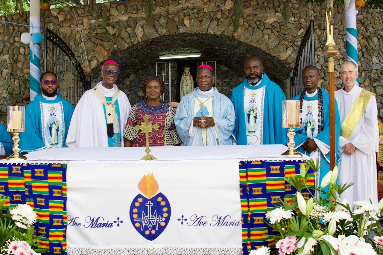 Gov’t commits to partnering with faith-based organisations on community projects – Veep assures