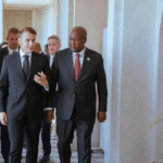 Photos: Mahama and Macron strengthen Ghana-France ties at Paris Peace Forum Photos: Mahama and Macron strengthen Ghana-France ties at Paris Peace Forum
