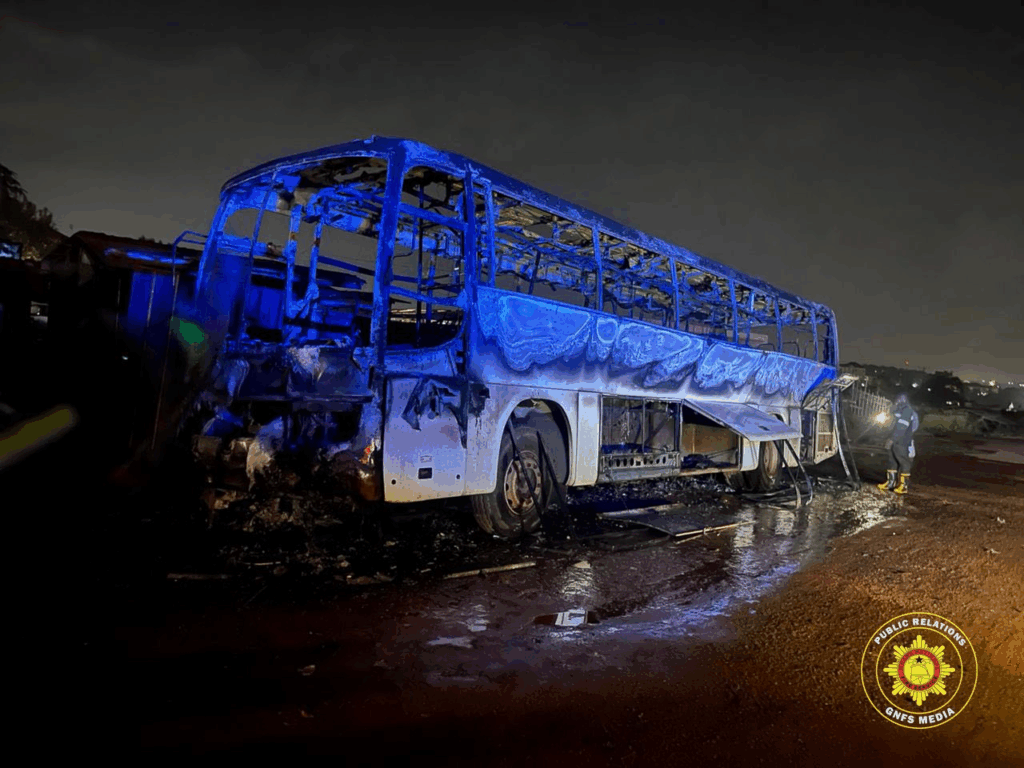 Fire destroys parked bus on Accra – Cape Coast highway – MyJoyOnline