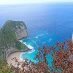 Bali halts Chinese construction of glass lift on cliffside Bali halts Chinese construction of glass lift on cliffside