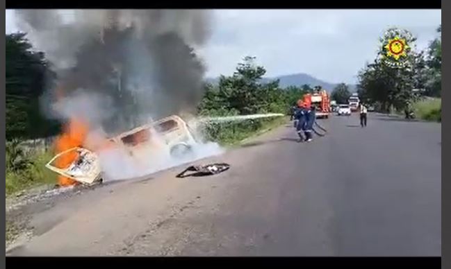 Woman killed, vehicle destroyed in Apadwa highway crash – MyJoyOnline