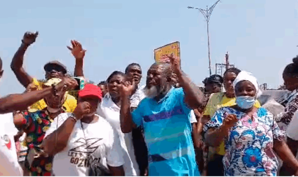 NPP supporters protest over continued detention of former BOST MD Provencal – MyJoyOnline
