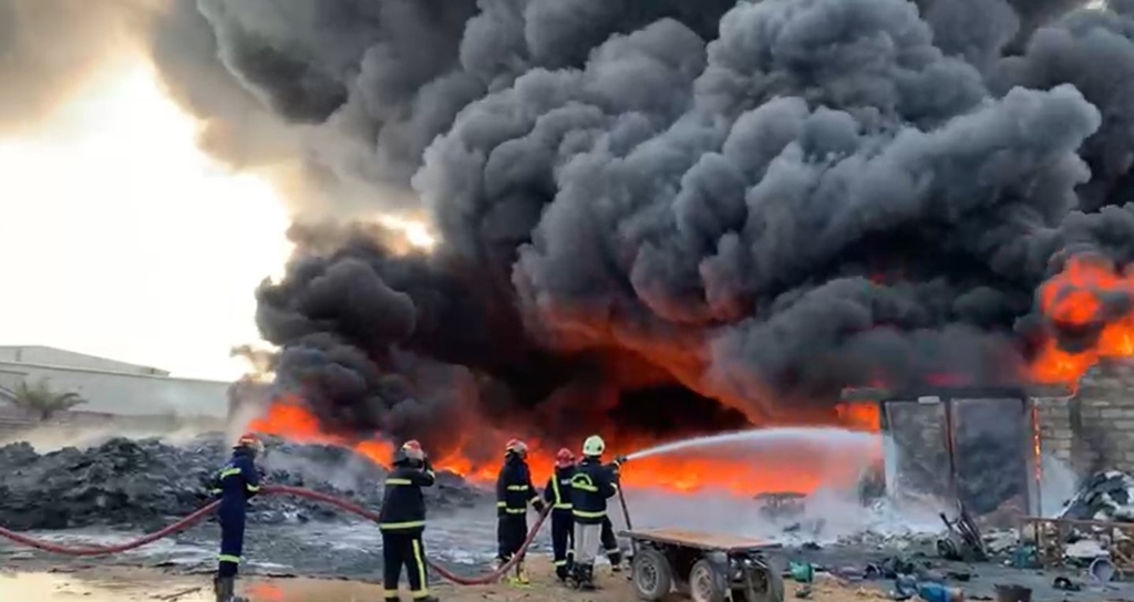 Seven fire tenders battle huge fire outbreak at Weija Junction Seven fire tenders battle huge fire outbreak at Weija Junction