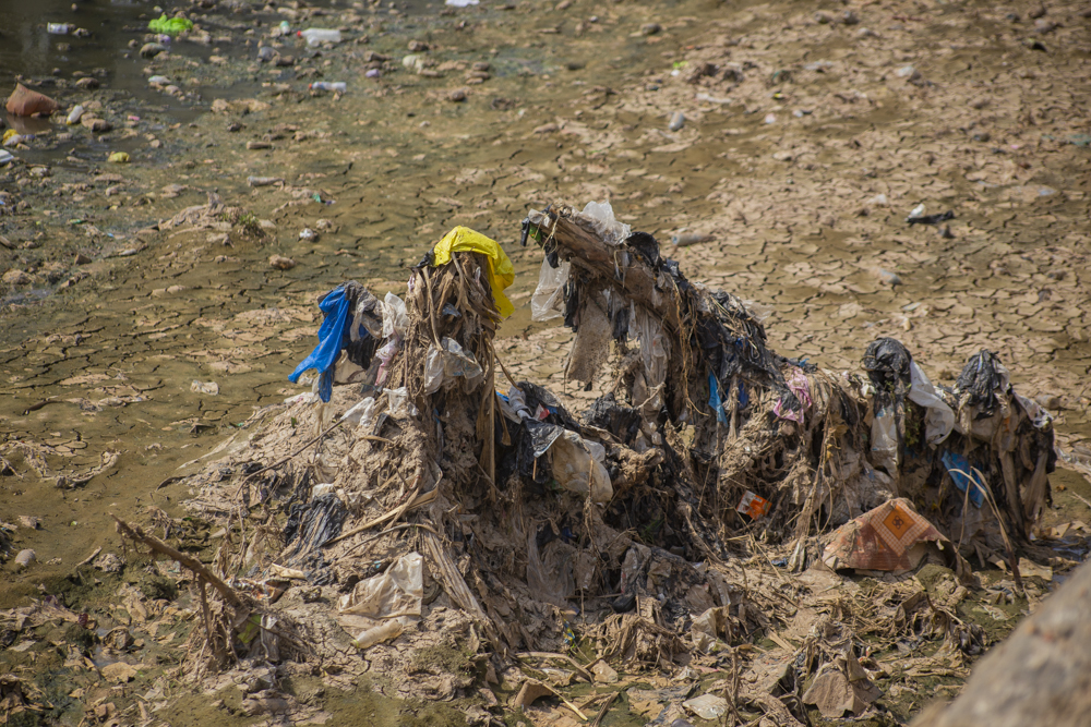 Eight months on: Abandoned silt threatens to reverse Odaw dredging works [Photos]