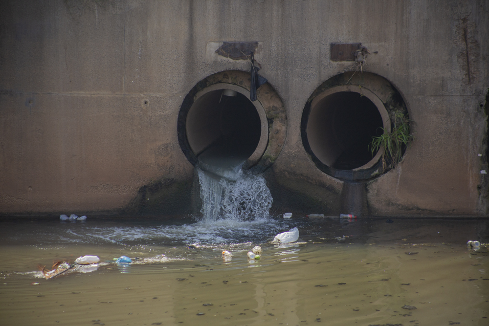 Eight months on: Abandoned silt threatens to reverse Odaw dredging works [Photos]