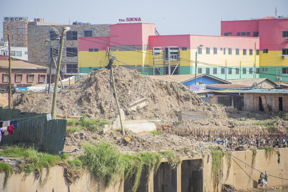 Eight months on: Abandoned silt threatens to reverse Odaw dredging works [Photos]