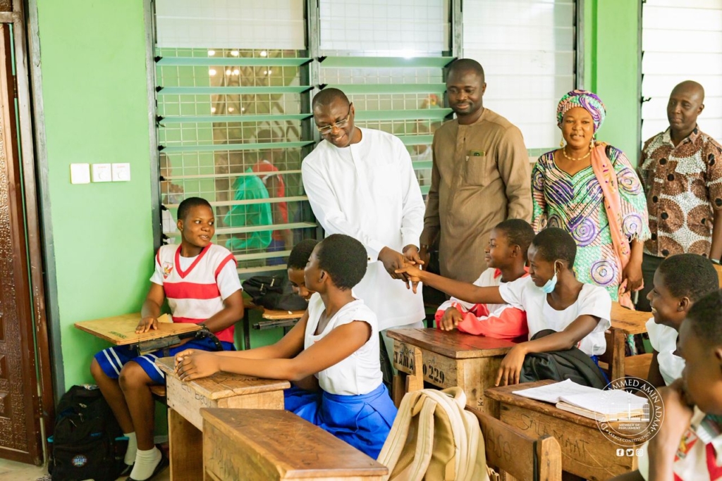 Dr Mohammed Amin Adam commissions 12-unit classroom block for alma mater Dr Mohammed Amin Adam commissions 12-unit classroom block for alma mater