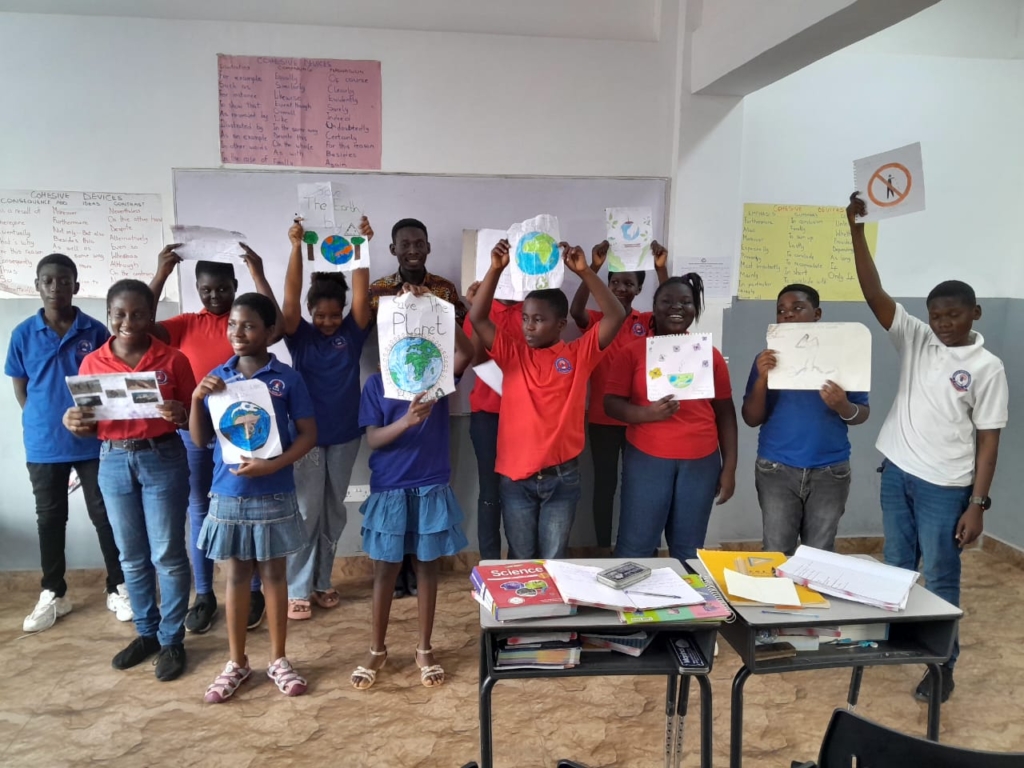 Ikraft Artz supports young eco-innovators in BotaeX Green Business Showcase Ikraft Artz supports young eco-innovators in BotaeX Green Business Showcase