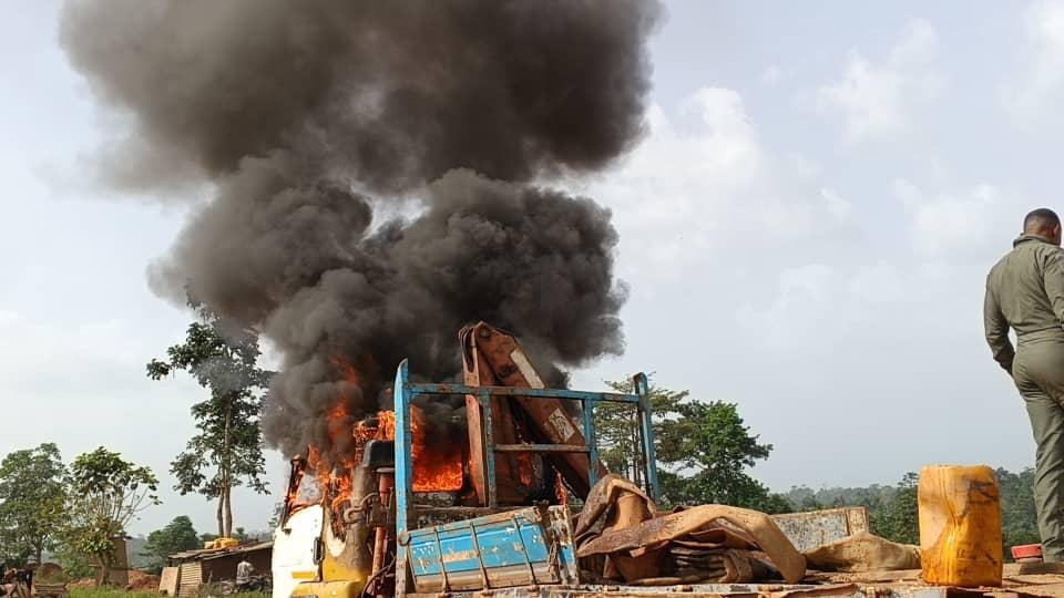 NAIMOS Taskforce storms Obuasi, seizes illegal mining equipment in major anti-galamsey swoop NAIMOS Taskforce storms Obuasi, seizes illegal mining equipment in major anti-galamsey swoop