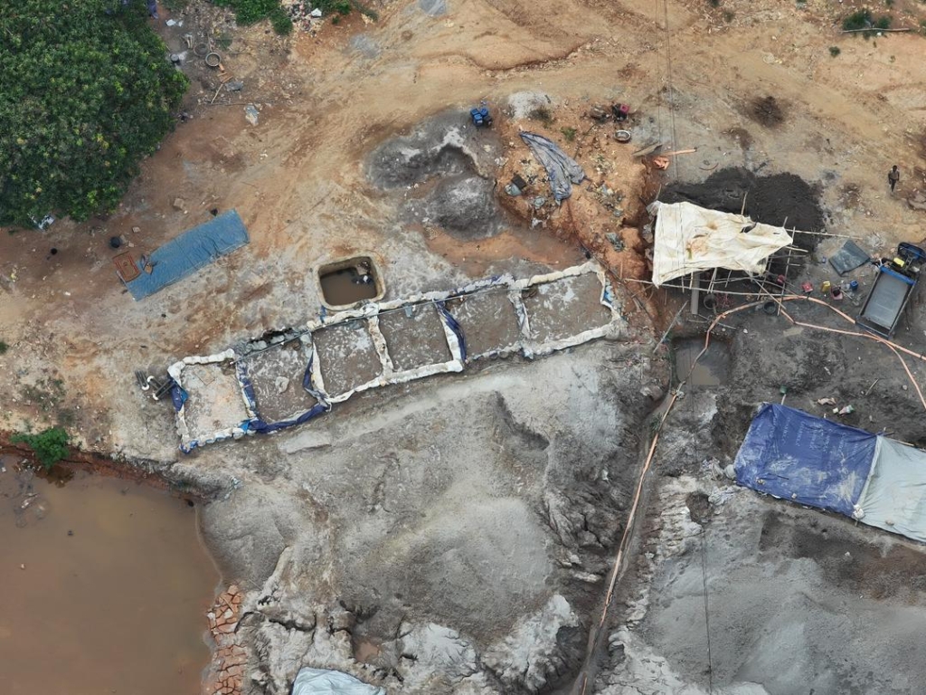 Authorities investigate suspected cyanide contamination in Amansie West