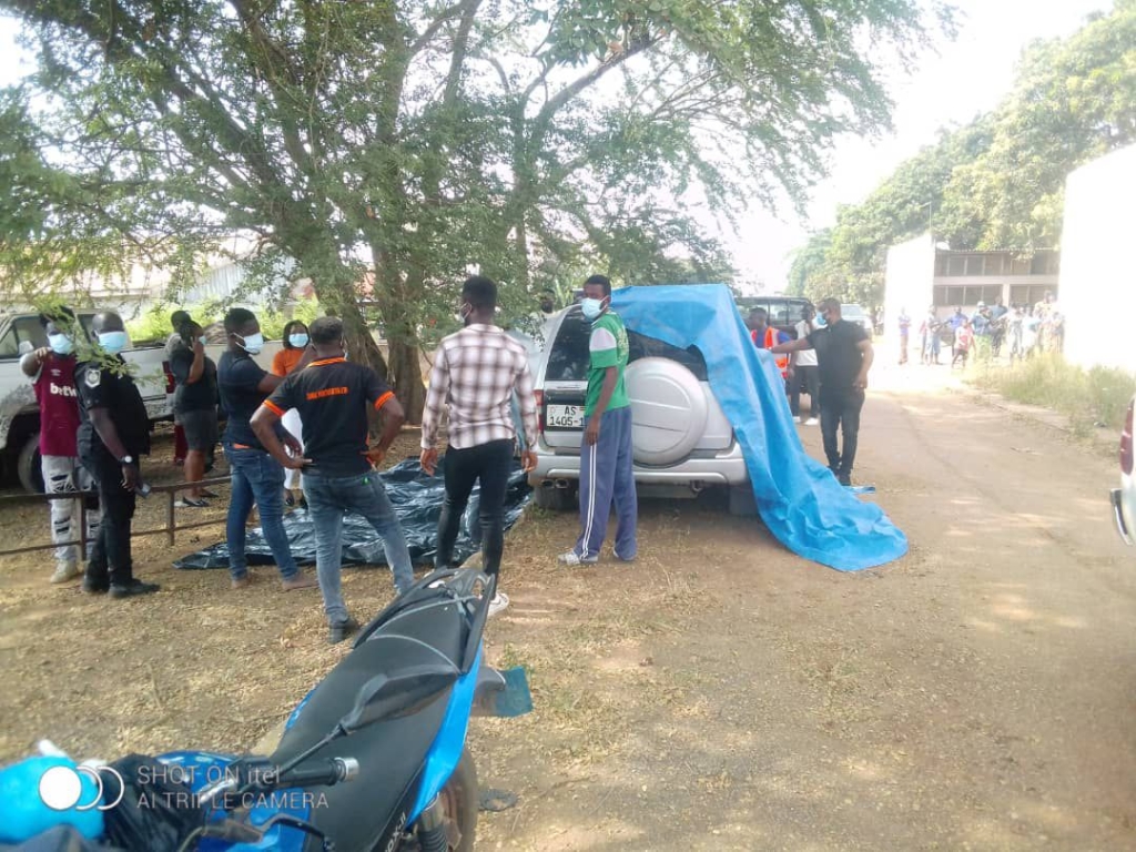 Two found dead in parked car at Atonsu Agogo under mysterious cuircumstances