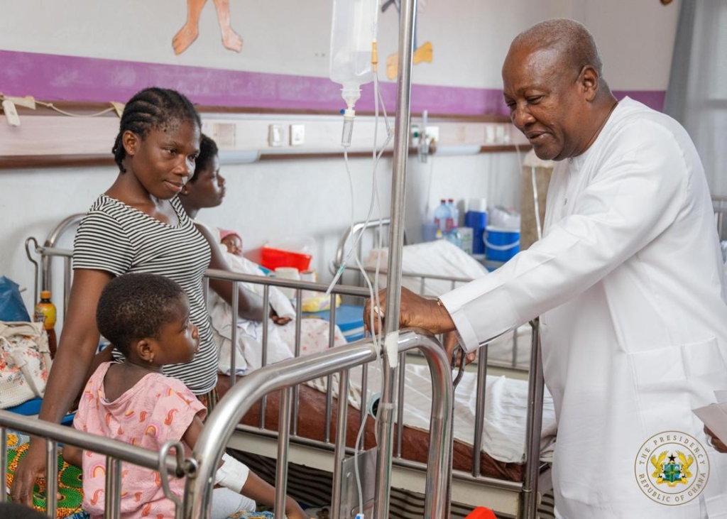 Mahama marks 67th birthday visiting children's wards Mahama marks 67th birthday visiting children's wards
