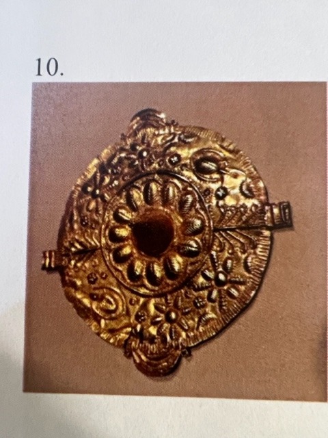 Manhyia receives 130 more gold and art objects from South Africa, Britain