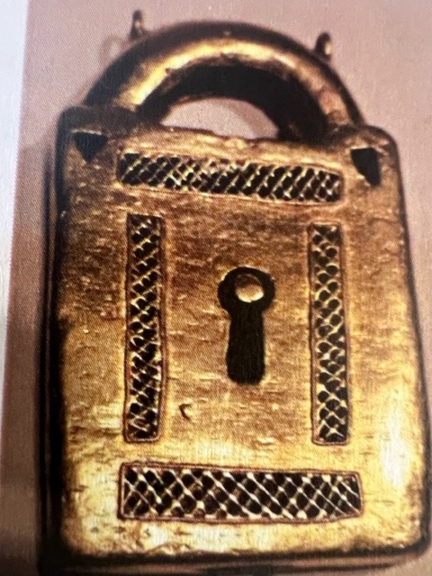 Manhyia receives 130 more gold and art objects from South Africa, Britain