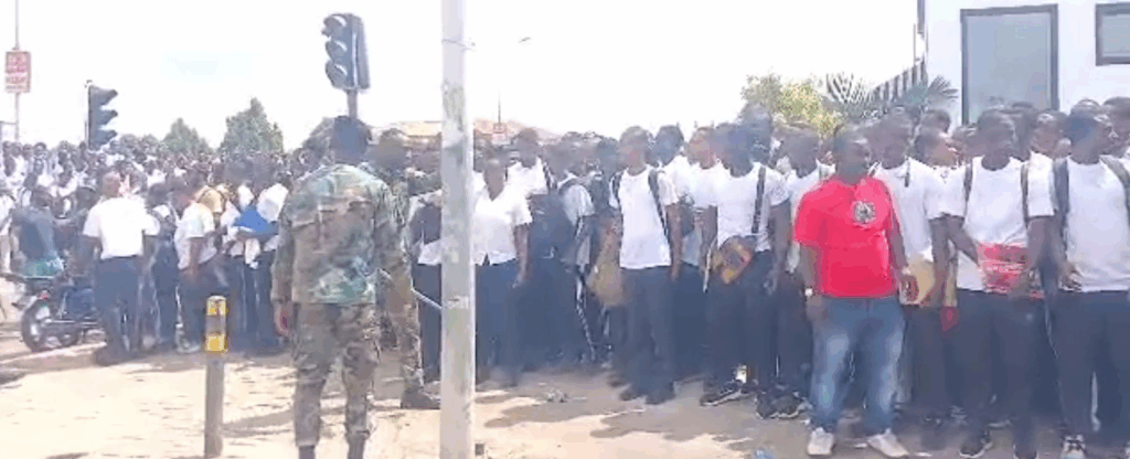 Thousands storm El-Wak stadium for Ghana Armed Forces recruitment; many left stranded