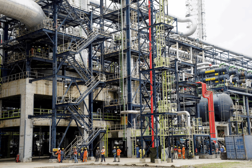 Nigeria’s Dangote refinery ramps up output ...