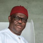 Nigerians praise young soldier for standing up to powerful minister