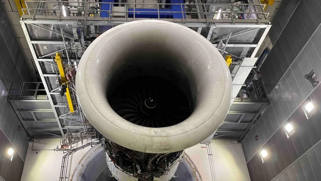 New technology prevents sand damage to jet engines