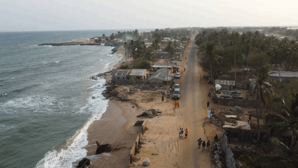 No way home: Women and children stranded in Keta, Anloga and Ketu floods – MyJoyOnline